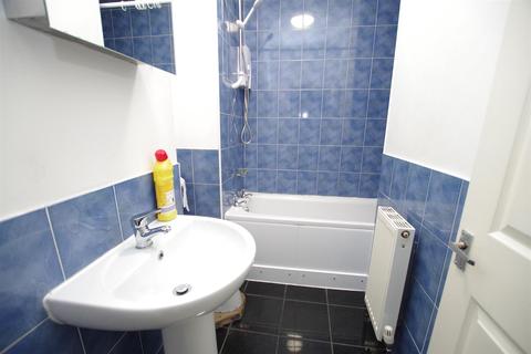 2 bedroom terraced house to rent - Prospect Street, Eccleshill, BD2