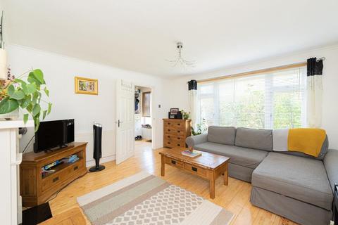 29 Harvester Road, Epsom, KT19 9DQ