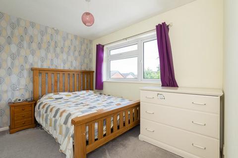 29 Harvester Road, Epsom, KT19 9DQ