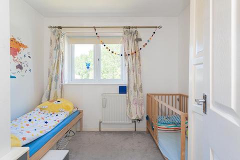 29 Harvester Road, Epsom, KT19 9DQ