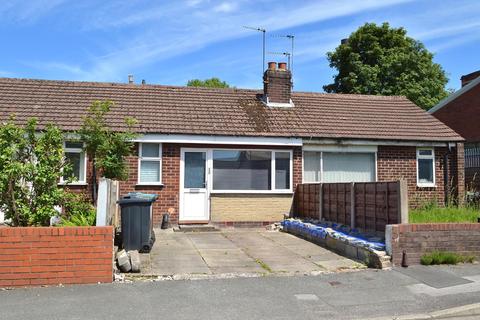 10 Cotswold Avenue, Chadderton, Oldham, OL9 8PJ