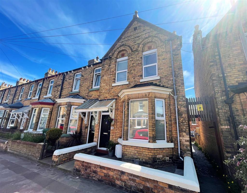 Gordon Street, Scarborough 3 bed end of terrace house £170,000