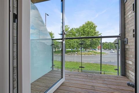 1 bedroom apartment for sale, Miami House, Princes Road, Chelmsford, Essex, CM2 9GE