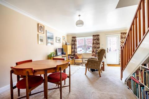 2 bedroom terraced house for sale - Albion Street,  Bishophill, York