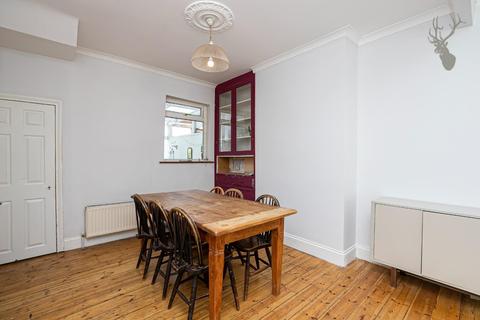 19 Birstall Road, London, N15 5EN