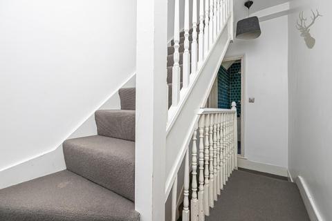 19 Birstall Road, London, N15 5EN