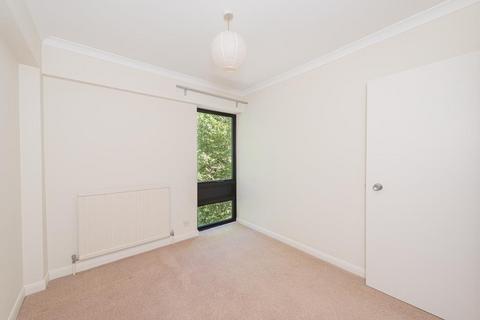6 Pitt Place, Epsom, KT17 4PY