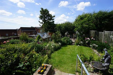 98 Claypool Road, Horwich, Bolton, BL6 6JP