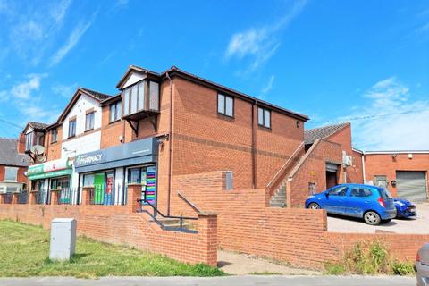 2 bedroom apartment to rent - Valley Road, Galley Common, Nuneaton