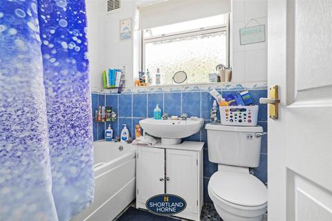 21 Baronsfield Road, Cheylesmore, Coventry, CV3 5GP