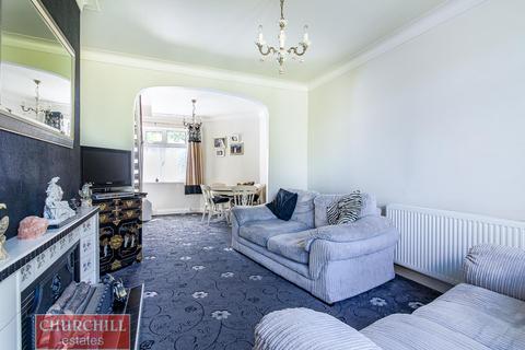 15 Kensington Drive, Woodford Green, IG8 8LR