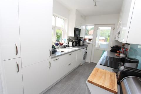 5 Hawkwood Crescent, London, E4 7PL
