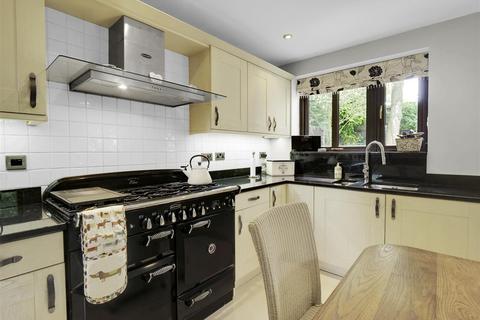 The White Cottage Berkswell Road, Meriden, Coventry, CV7 7LB