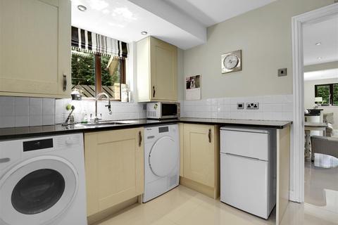 The White Cottage Berkswell Road, Meriden, Coventry, CV7 7LB