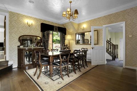 The White Cottage Berkswell Road, Meriden, Coventry, CV7 7LB