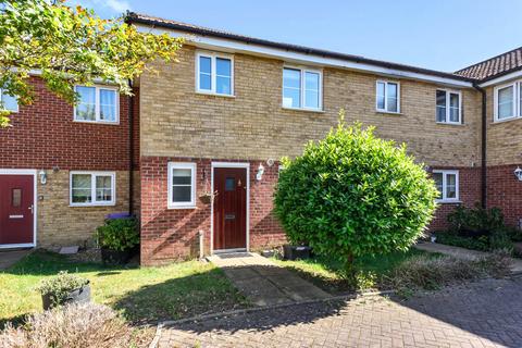 58 Sherriff Close, Esher, KT10 8AT