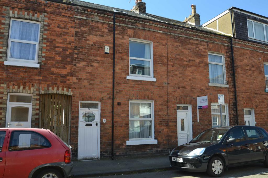 Hoxton Road, North Yorkshire, Scarborough, YO12 4 bed terraced house