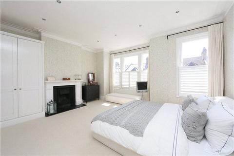 4 bedroom terraced house for sale - Airedale Road, London, SW12