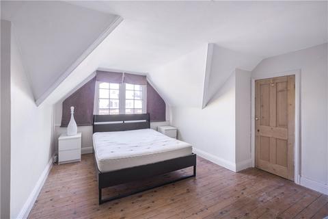 3 bedroom maisonette for sale - Amesbury Avenue, London, SW2