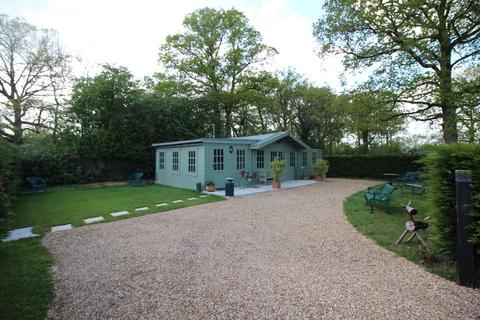 1 bedroom bungalow to rent - Billericay, Essex, CM11