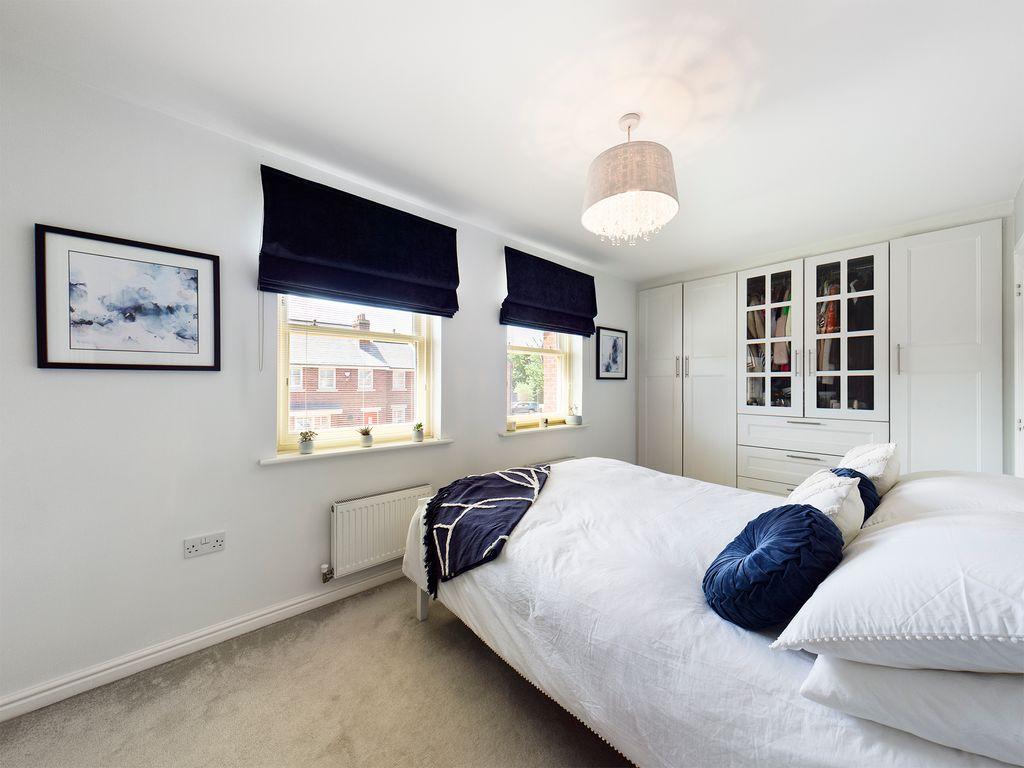 Bedroom 1 (Double with Ensuite)