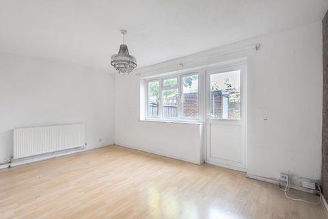22 Bargrove Close, London, SE20 8DU