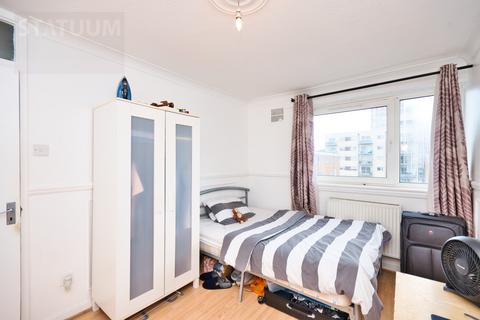 4 bedroom maisonette to rent, Portia Way, Off Burdett Road, Mile End, London, E3