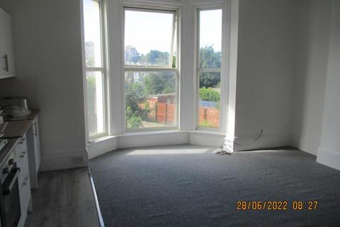 1 bedroom flat to rent, Mount Pleasant Road, Hastings