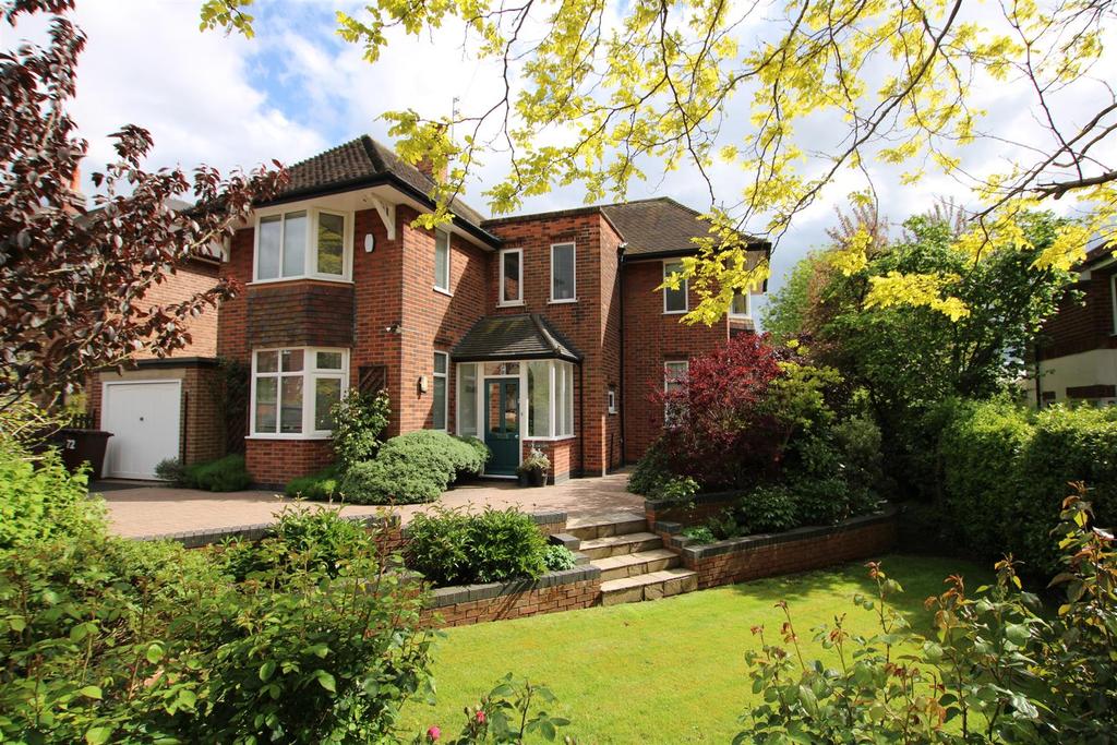 Clay Street, Stapenhill, BurtononTrent, DE15 4 bed detached house £