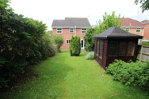 21 Greenway, Burton-on-trent, DE15 0AR
