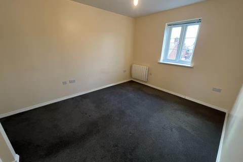 2 bedroom flat to rent, Westminster Drive, Swadlincote, DE11