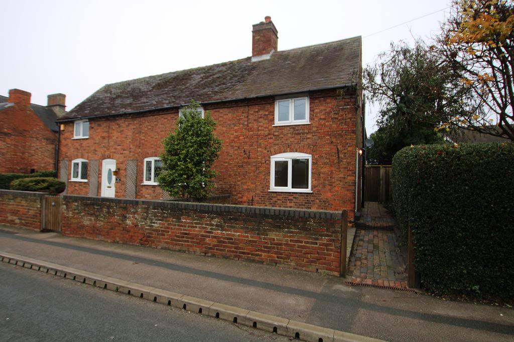 Alrewas Road, Kings Bromley, DE13 2 bed cottage £975 pcm (£225 pw)