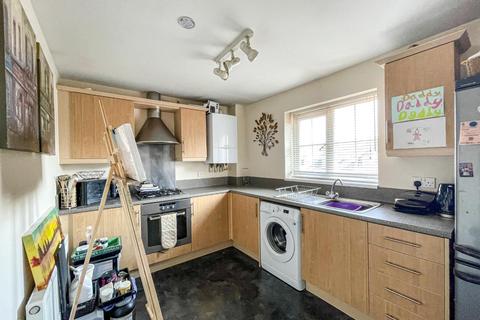 2 bedroom apartment for sale - Six Mills Avenue, Gorseinon, Swansea, West Glamorgan, SA4 4QD