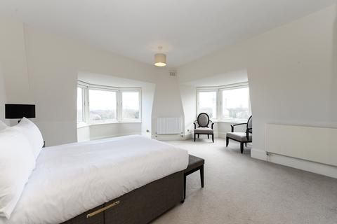 4 bedroom apartment to rent - Strathmore Court, London