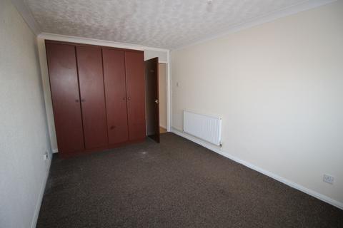 2 bedroom maisonette to rent, Knox Road, Clacton-on-Sea