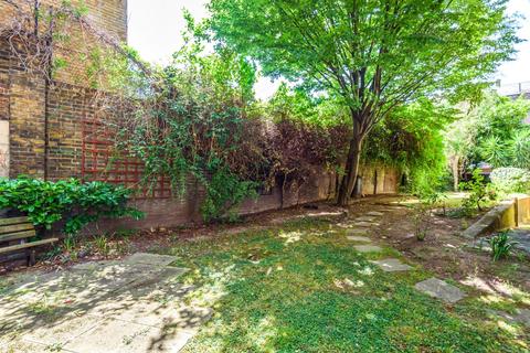 Flat 50, Renton Close Brixton Hill, London, SW2 1EZ