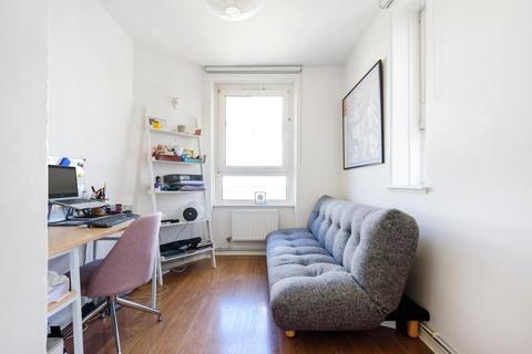 Flat 50, Renton Close Brixton Hill, London, SW2 1EZ