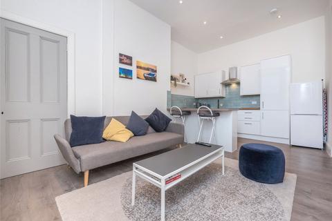 2 bedroom flat to rent, Haymarket Terrace, Edinburgh, EH12