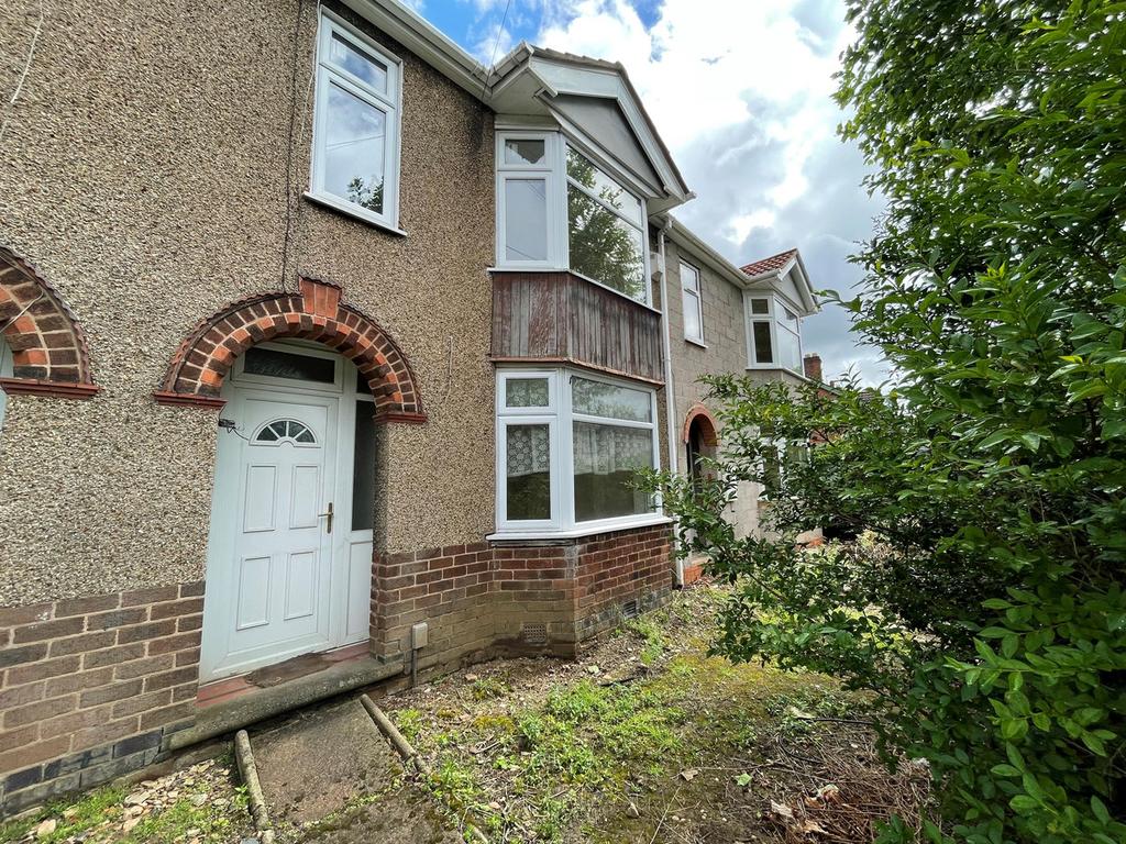 siddeley Avenue, Coventry, CV3 4 bed terraced house £180,000