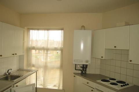 1 bedroom property to rent - High Road, London