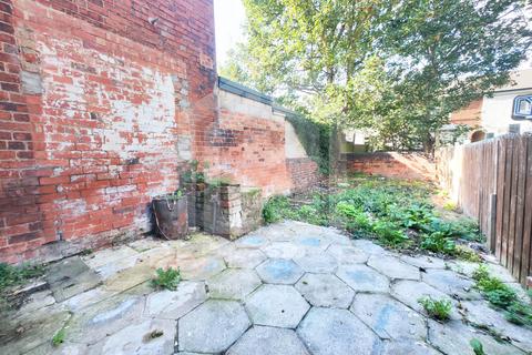 2 bedroom terraced house to rent, Beech Road, Wath-upon-Dearne S63