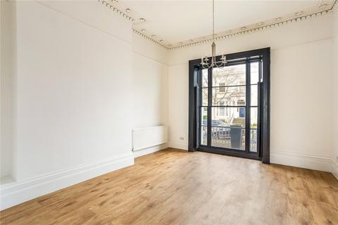 5 bedroom terraced house to rent, Pittville Lawn, Cheltenham, Gloucestershire, GL52