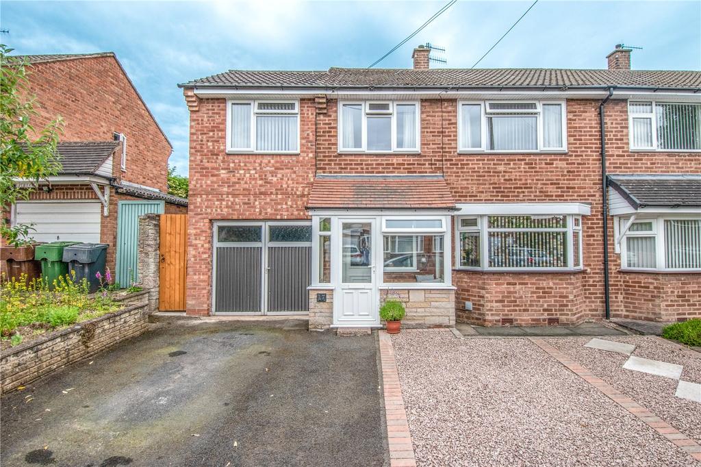 Cavendish Close, Marlbrook, Bromsgrove, Worcestershire, B60 4 bed semi