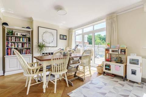 90 Woodside Avenue, Chislehurst, BR7 6BS