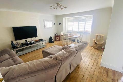 2 bedroom maisonette for sale - Faringford Close, Potters Bar, EN6