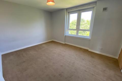 3 bedroom flat to rent, Middleton Street, Glasgow G51