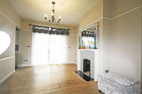 3 bedroom terraced house to rent, Lower Hall Lane, London, E4