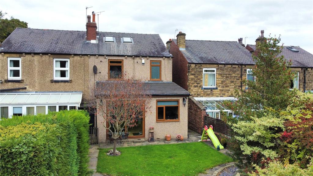 Bradford Road, Birstall, WF17 3 bed semidetached house £350,000