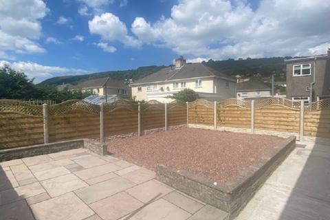 1 Ffordd Glandwr, Ystalyfera, Swansea, SA9 2ER