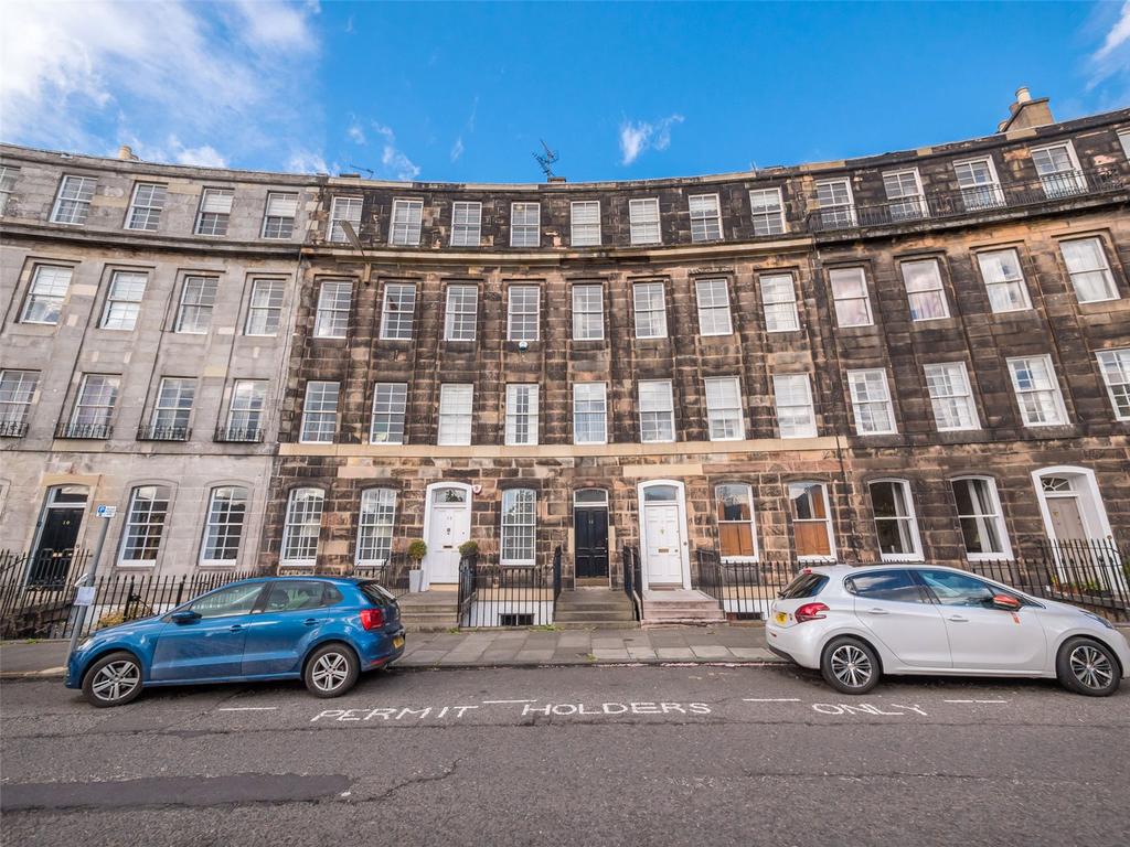 Gardners Crescent, Edinburgh, EH3 2 bed apartment £1,100 pcm (£254 pw)